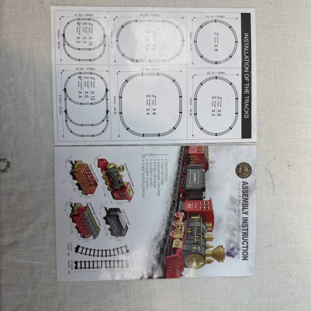 Hot Bee 9015 Classical Train Set‎ Toy Smoke Light Battery Operated w/Train Sound